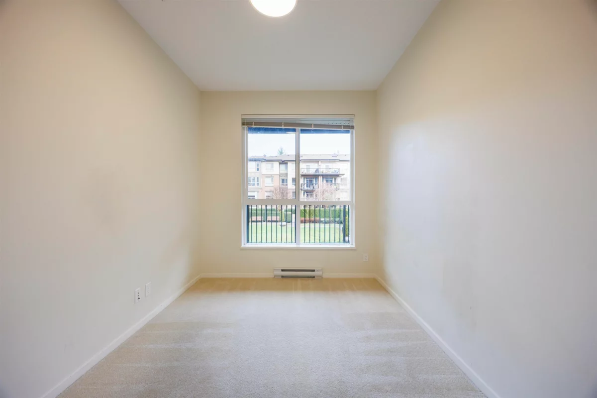 Office / Den Photo of 213 3107 Windsor Gate, Coquitlam, BC