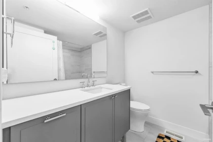 Mudroom Photo of 7623 Yukon Street, Vancouver, BC