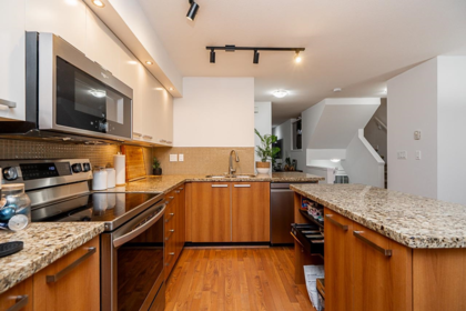 55 19448 68 Avenue, Surrey, BC, Surrey — Townhouse for sale