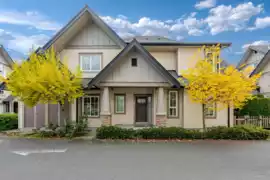 213 2501 161a Street, Surrey, BC