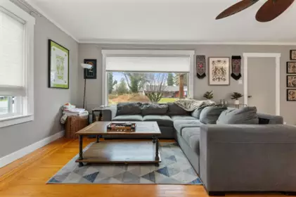 Breakfast Nook Photo of 46022 Clarke Drive, Chilliwack, BC