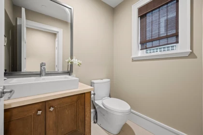 Basement Recreation Room Photo of 2546 Marr Creek Court, West Vancouver, BC