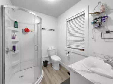 Guest Bathroom Photo of 17834 60 Avenue, Surrey, BC