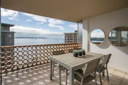 902 2135 Argyle Avenue, West Vancouver, BC, West Vancouver — Apartment/Condo for sale