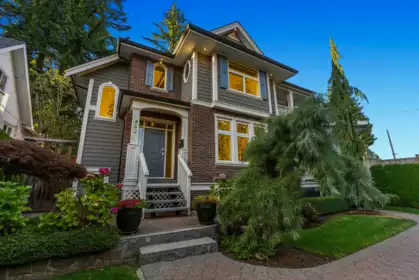 452 Tempe Crescent, North Vancouver, BC, North Vancouver — Single Family Residence for sale