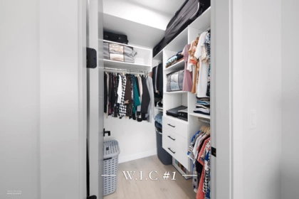 Powder Room Photo of 23262 137 Avenue, Maple Ridge, BC