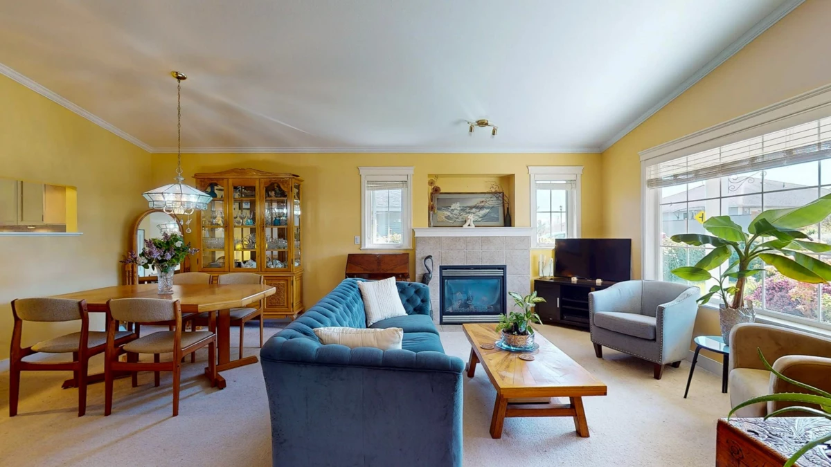 Family Room Photo of 5722 Emily Way, Sechelt, BC