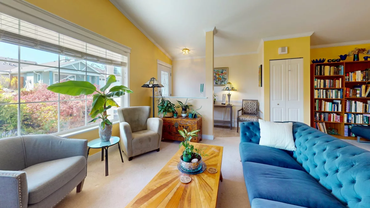 Living Room Photo of 5722 Emily Way, Sechelt, BC