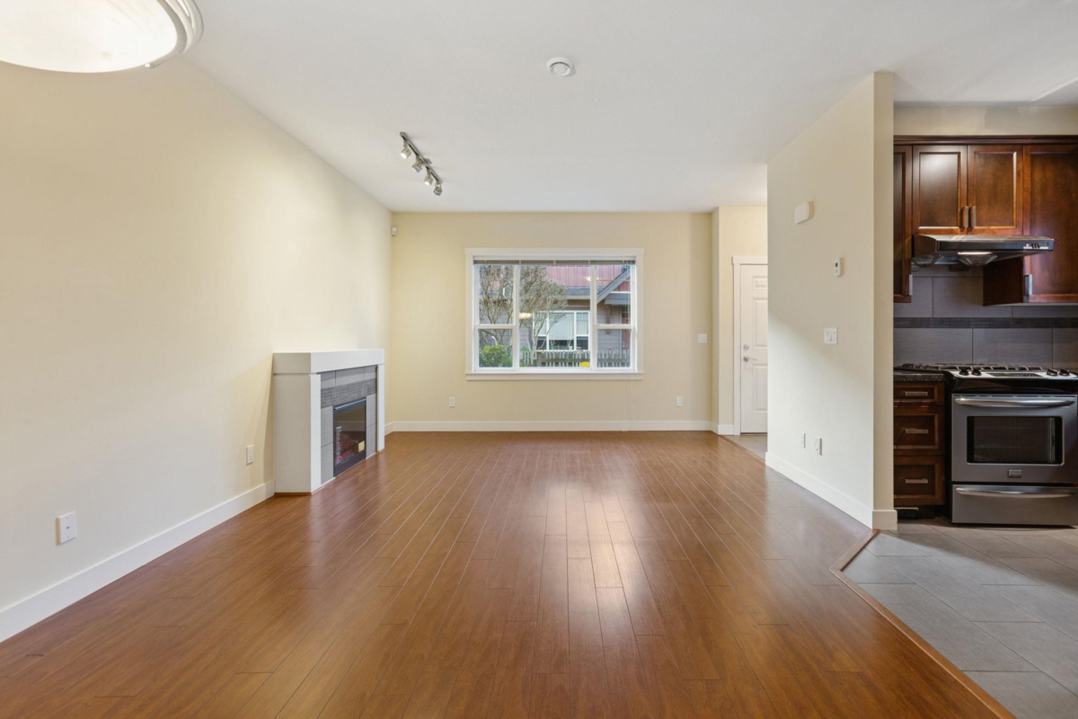 Breakfast Nook Photo of 15 9699 Sills Avenue, Richmond, BC
