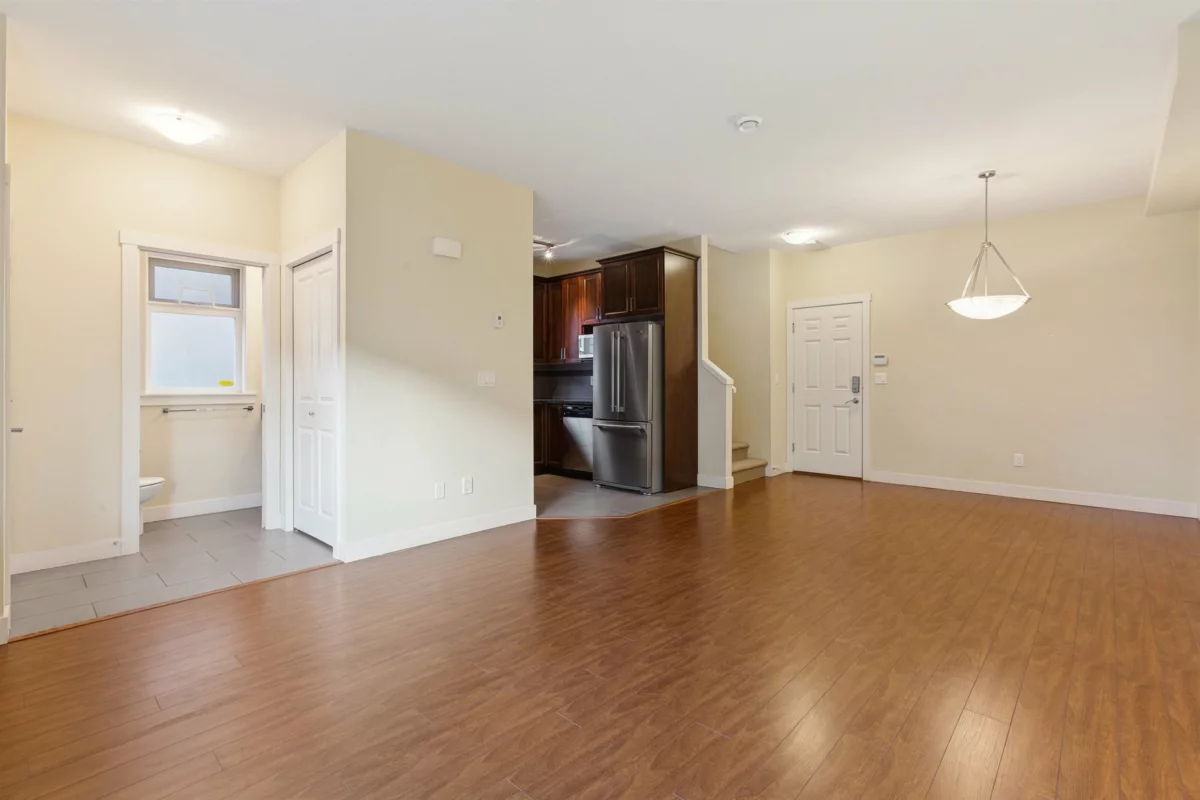 Kitchen Photo of 15 9699 Sills Avenue, Richmond, BC