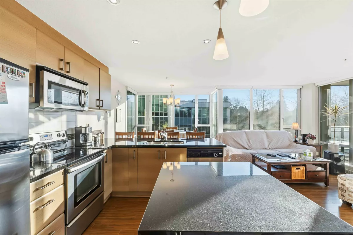 Breakfast Nook Photo of 308 12069 Harris Road, Pitt Meadows, BC