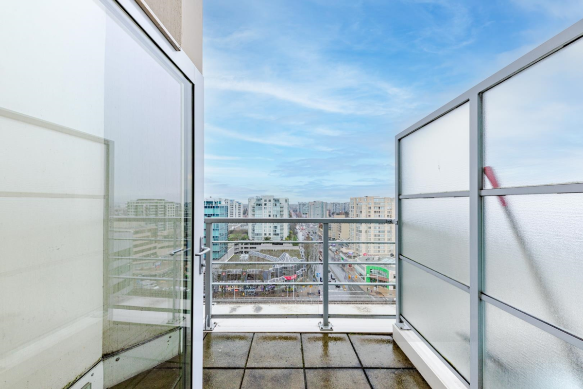 Basement Recreation Room Photo of 1801 8068 Westminster Highway, Richmond, BC