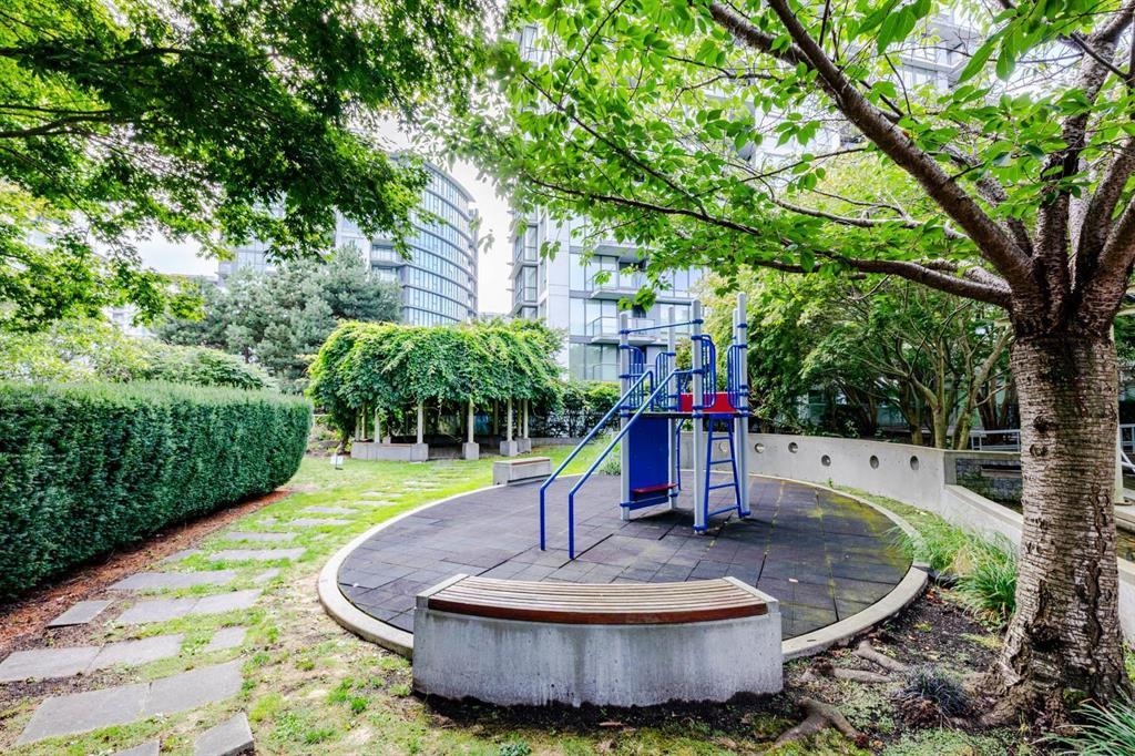 Outdoor Kitchen Photo of 1801 8068 Westminster Highway, Richmond, BC