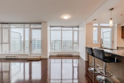 1801 8068 Westminster Highway, Richmond, BC, Richmond — Apartment/Condo for sale