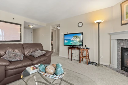 Pantry Photo of 1003 32440 Simon Avenue, Abbotsford, BC