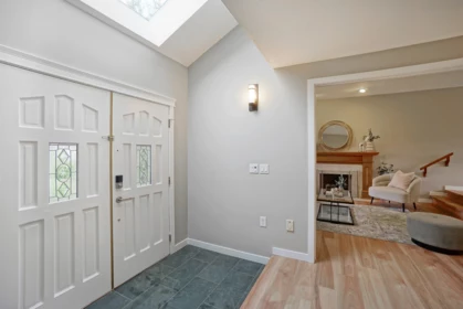 16569 S Glenwood Crescent, Surrey, BC, Surrey — Single Family Residence for sale
