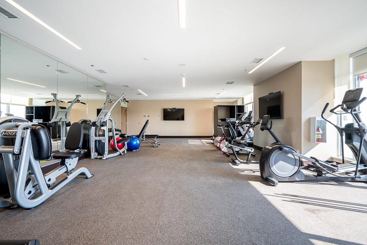 Entry Foyer Photo of 3110 2181 Madison Avenue, Burnaby, BC