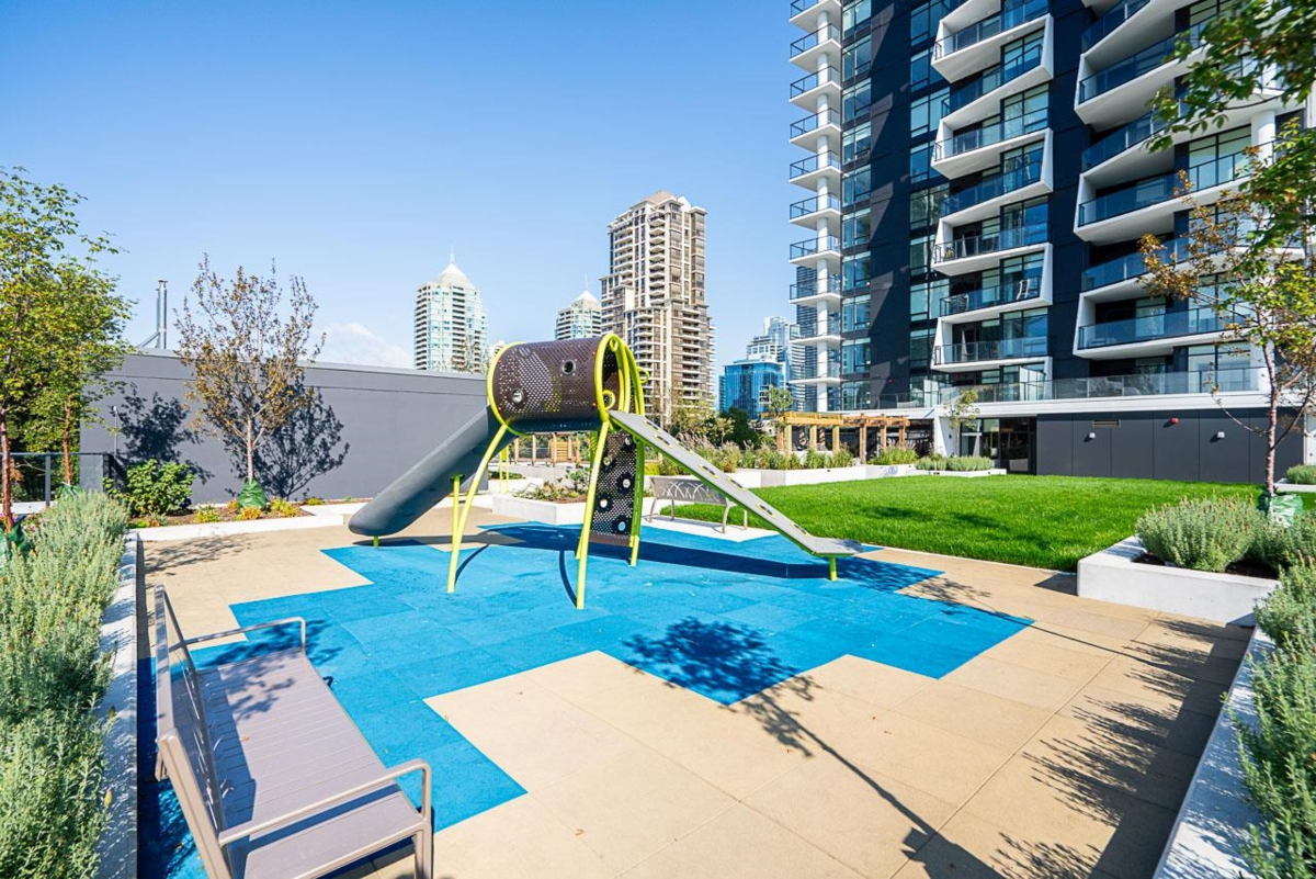 Staircase Photo of 3110 2181 Madison Avenue, Burnaby, BC