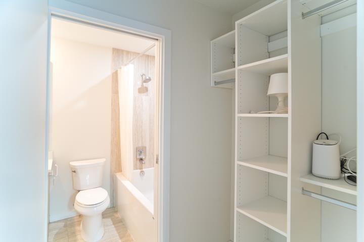 Walk-In Closet Photo of 302 2033 W 10th Avenue, Vancouver, BC