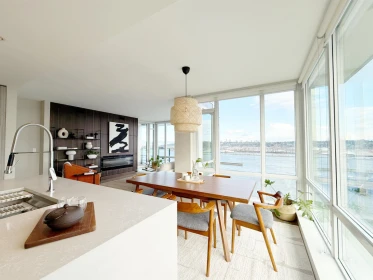 1608 210 Salter Street, New Westminster, BC