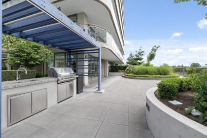 Front Yard Photo of 3106 5333 Goring Street, Vancouver, BC