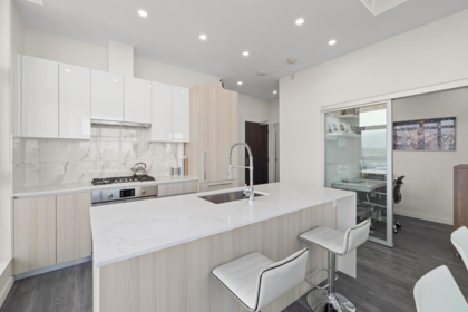 Kitchen Island Photo of 3106 5333 Goring Street, Vancouver, BC