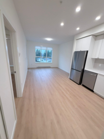 512 14778 106 Avenue, Surrey, BC