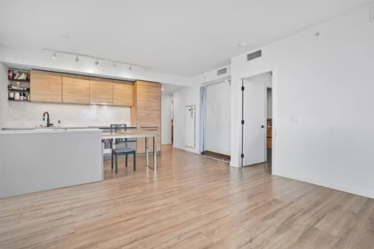 2602 10448 University Drive, Surrey, BC