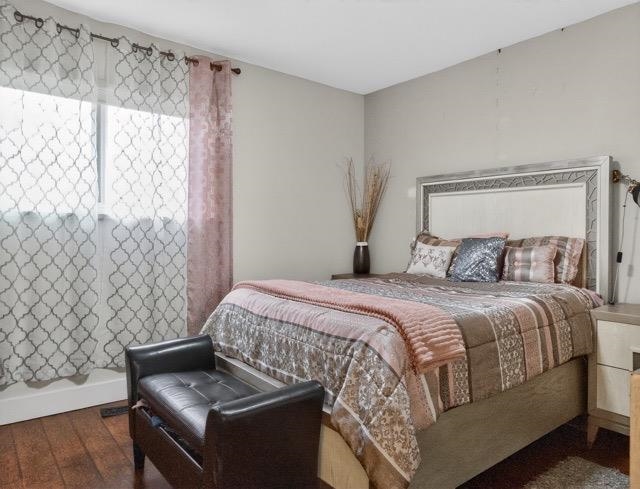 Primary Bedroom Photo of 22905 113 Avenue, Maple Ridge, BC