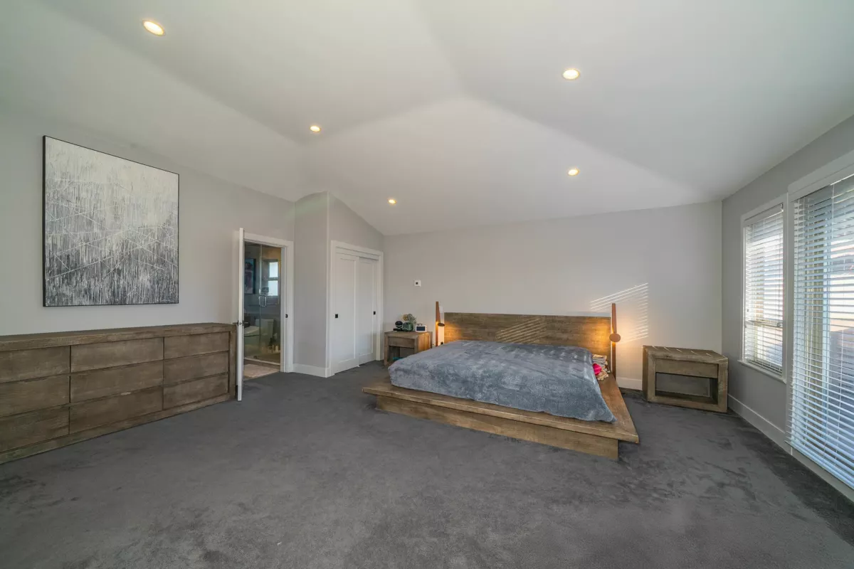 Entry Foyer Photo of 7200 Belair Drive, Richmond, BC