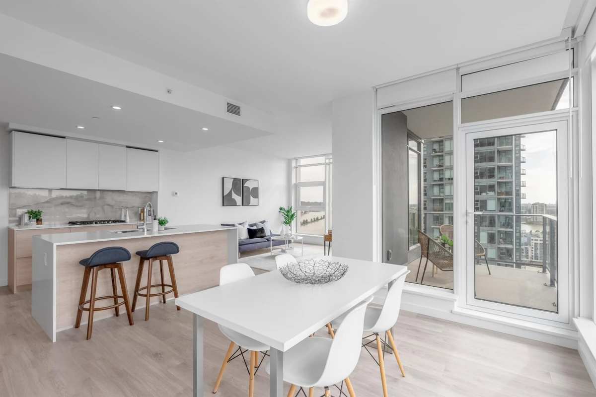 Kitchen Island Photo of 2104 660 Quayside Drive, New Westminster, BC