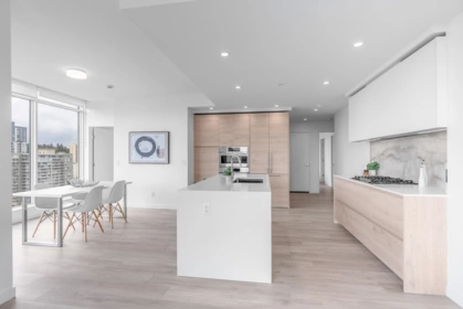 Kitchen Photo of 2104 660 Quayside Drive, New Westminster, BC