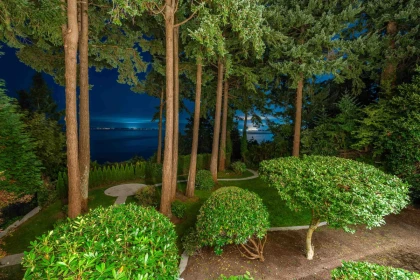 Garden / Landscaping Photo of 1455 126a Street, Surrey, BC