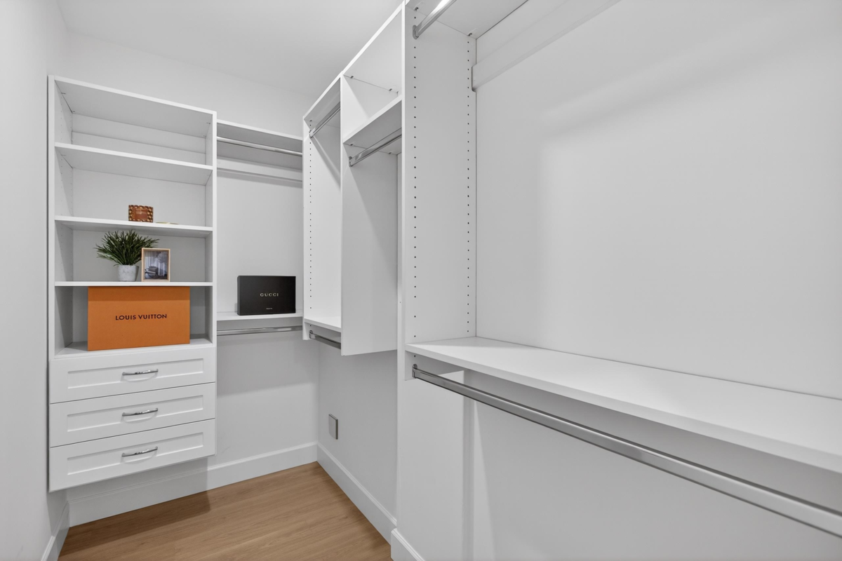 Breakfast Nook Photo of 2 10571 No 1 Road, Richmond, BC