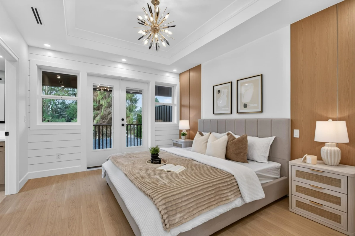 Kitchen Island Photo of 2 10571 No 1 Road, Richmond, BC