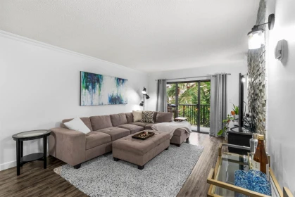 207 8840 No 1 Road, Richmond, BC