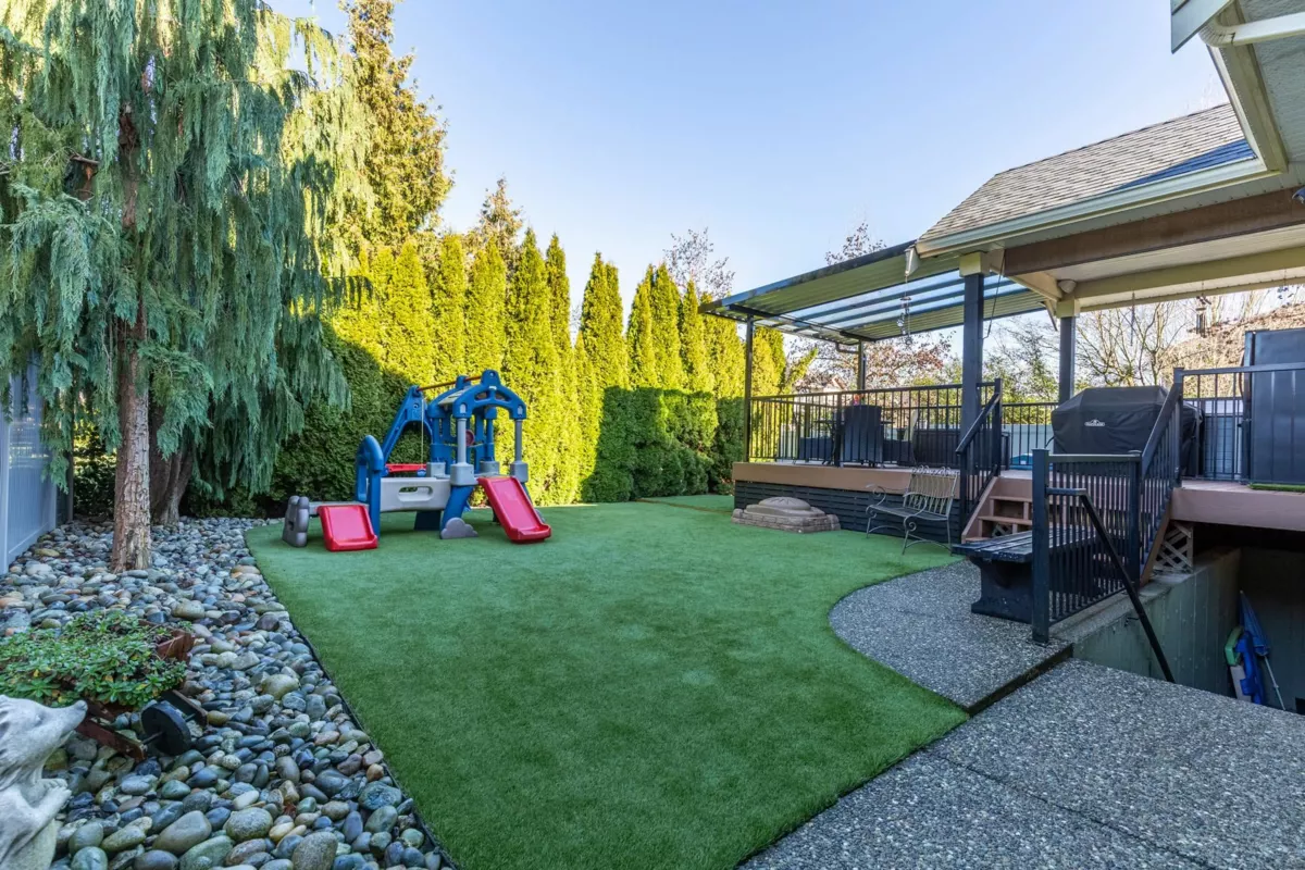 Community Amenities Photo (Clubhouse) of 19667 72a Avenue, Langley, BC