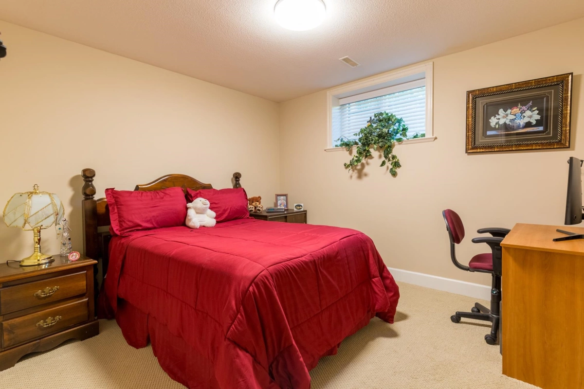 Outdoor Kitchen Photo of 19667 72a Avenue, Langley, BC