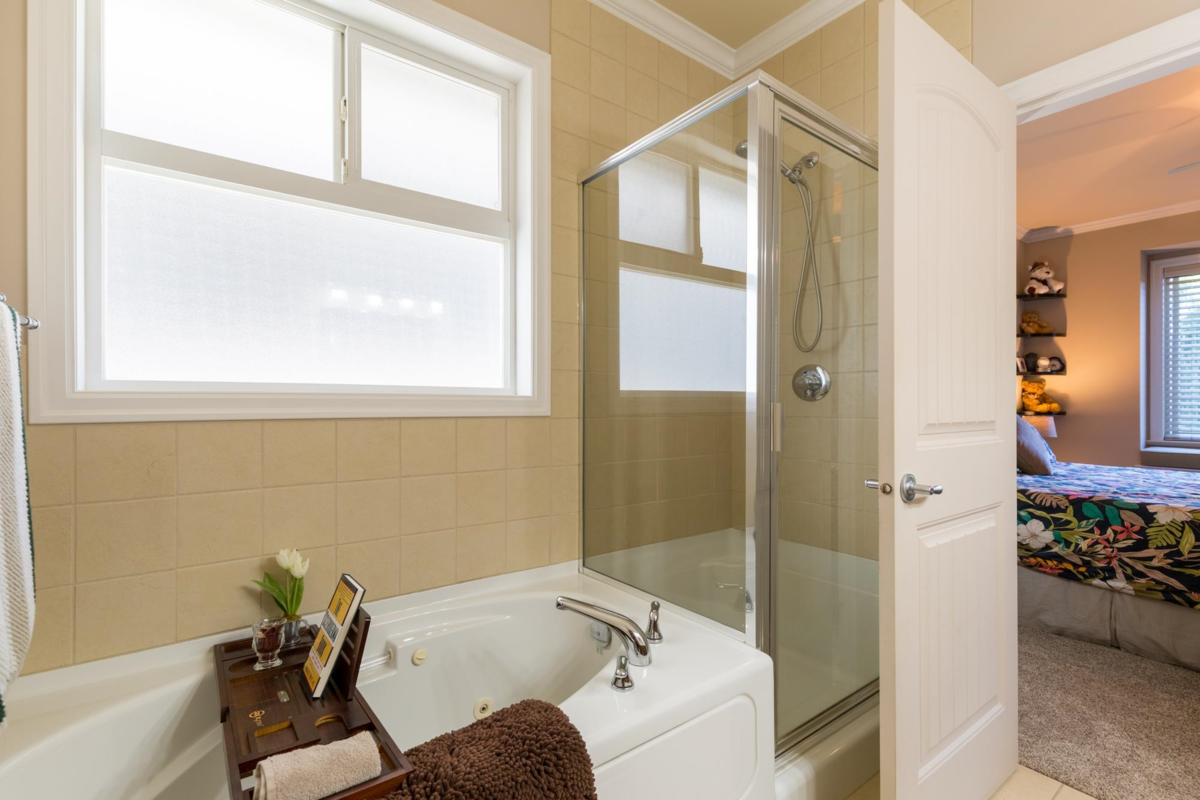 Powder Room Photo of 19667 72a Avenue, Langley, BC