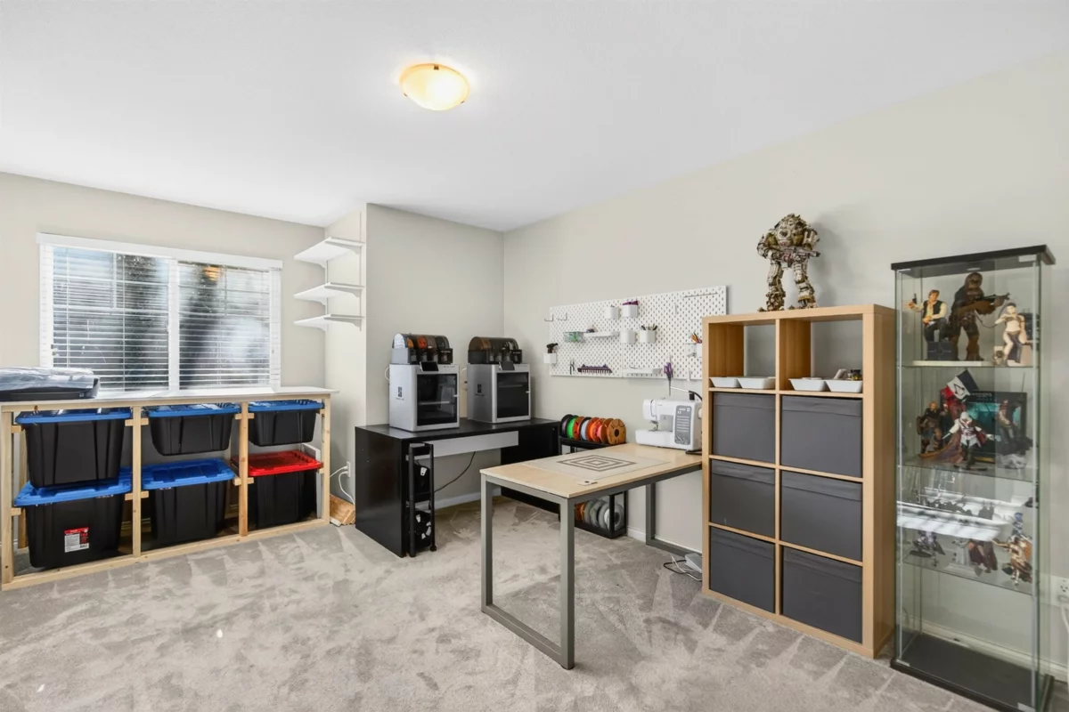 Entry Foyer Photo of 38 11720 Cottonwood Drive, Maple Ridge, BC