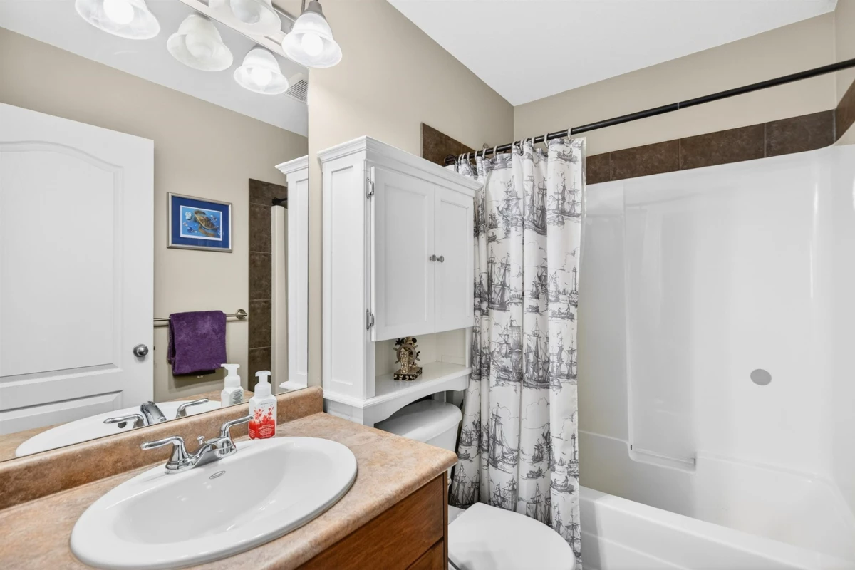 Hallway Photo of 38 11720 Cottonwood Drive, Maple Ridge, BC