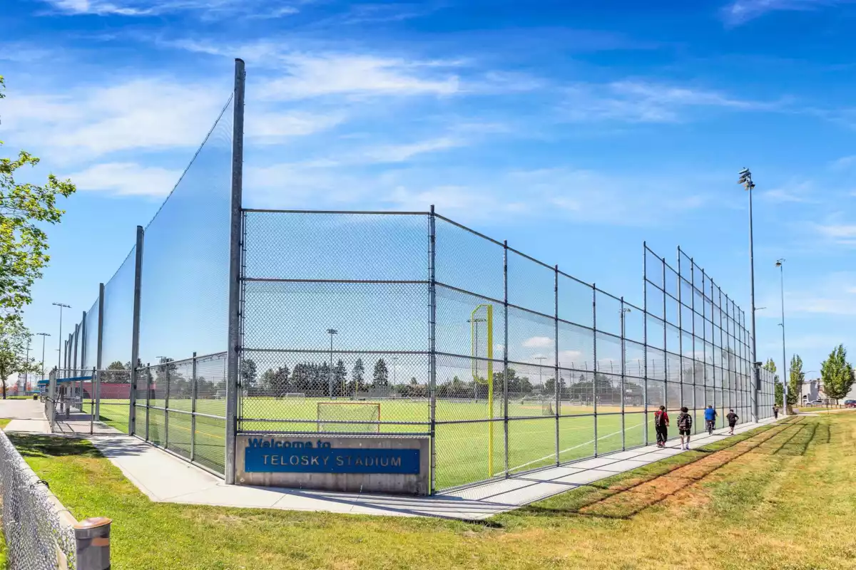 Swimming Pool Photo of 38 11720 Cottonwood Drive, Maple Ridge, BC