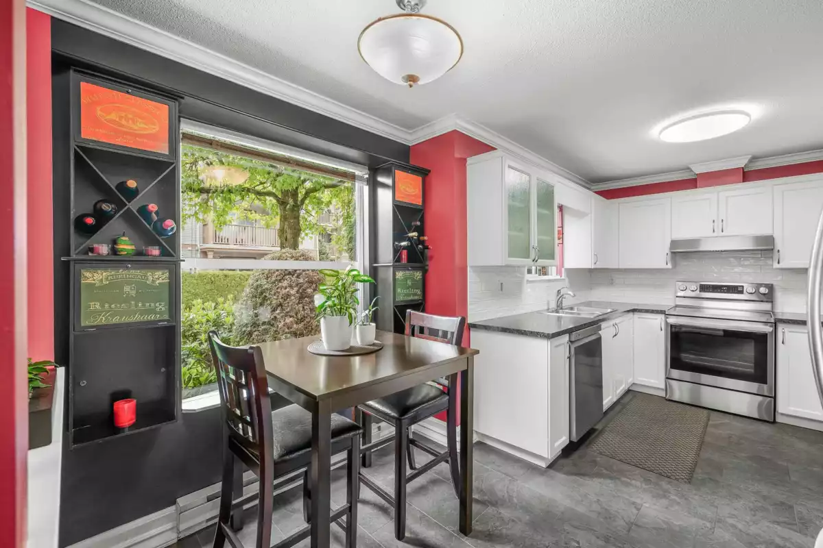 Living Room Photo of 106 19121 Ford Road, Pitt Meadows, BC