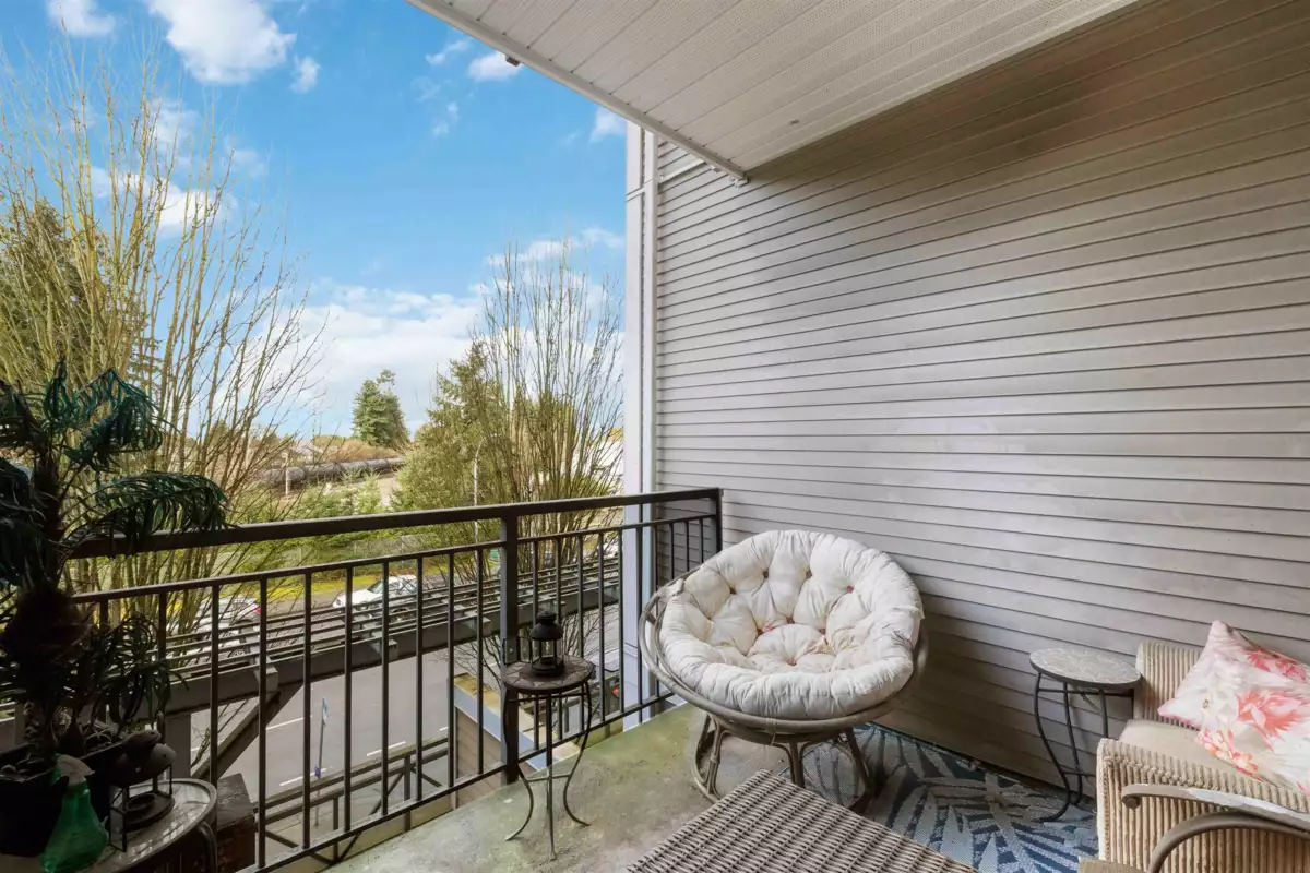 Laundry Room Photo of 324 12350 Harris Road, Pitt Meadows, BC