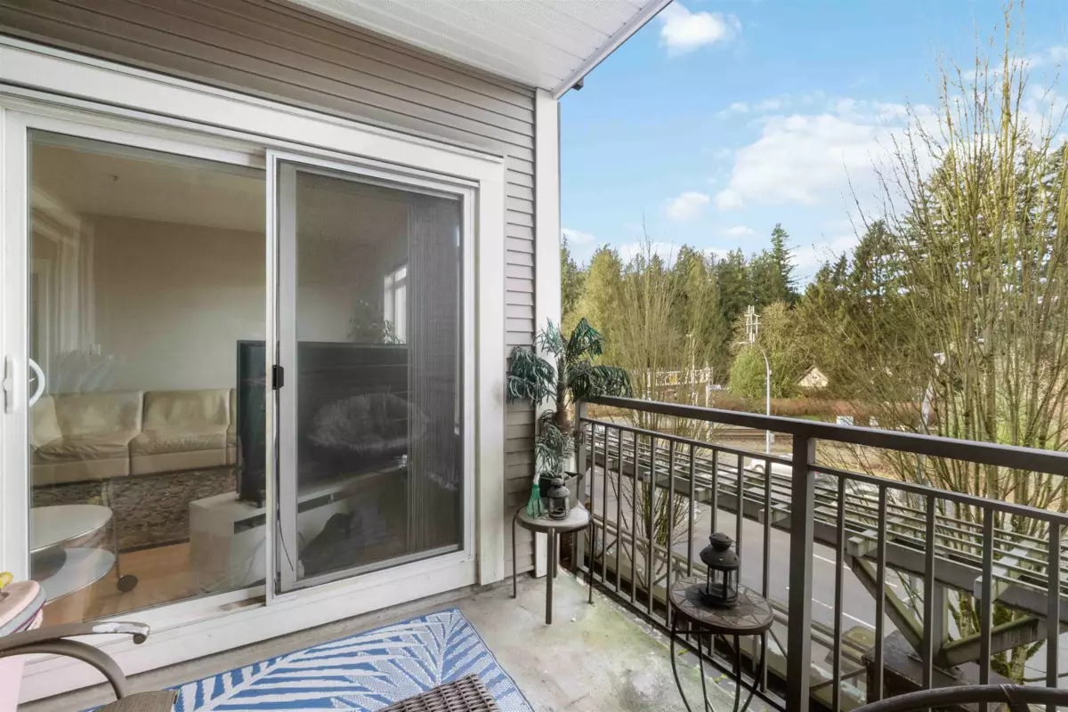Mudroom Photo of 324 12350 Harris Road, Pitt Meadows, BC