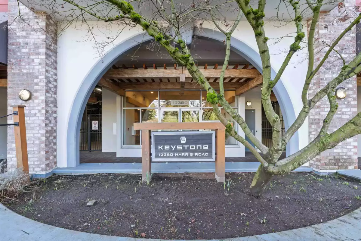 Outdoor Patio Photo of 324 12350 Harris Road, Pitt Meadows, BC