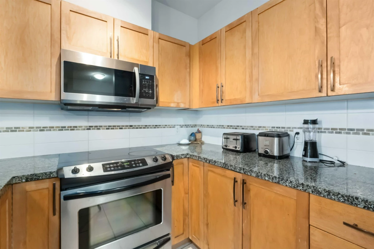 Primary Bedroom Photo of 324 12350 Harris Road, Pitt Meadows, BC