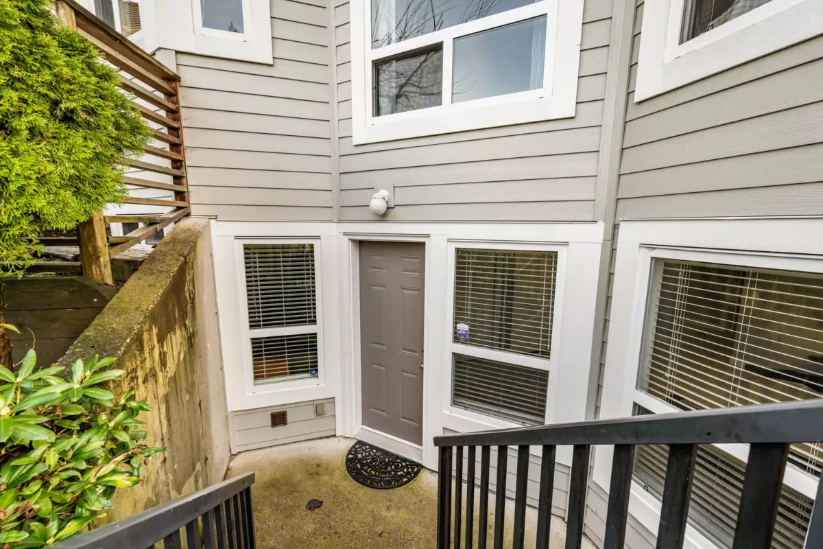 Community Amenities Photo (Clubhouse) of 3456 147a Street, Surrey, BC