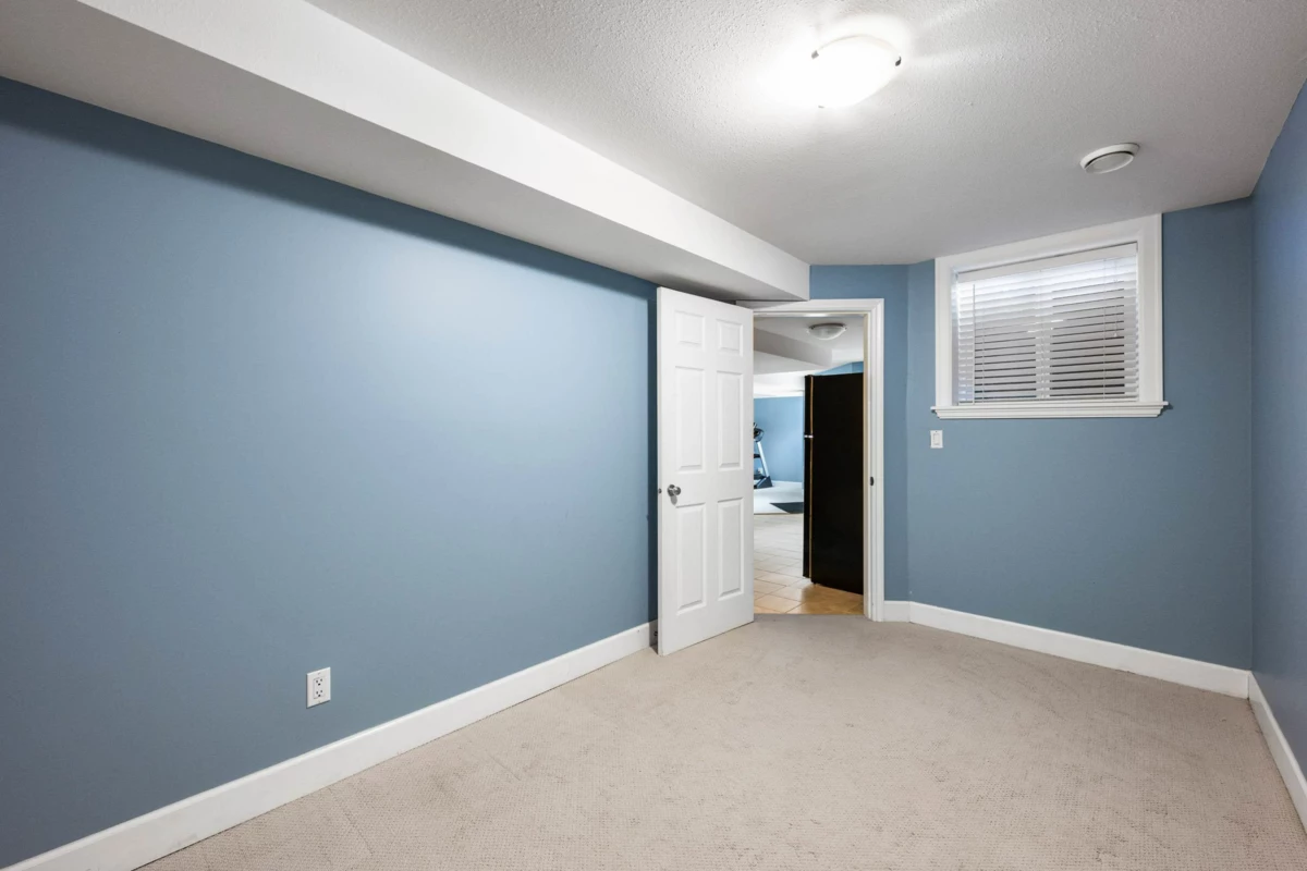 Hot Tub / Spa Photo of 3456 147a Street, Surrey, BC