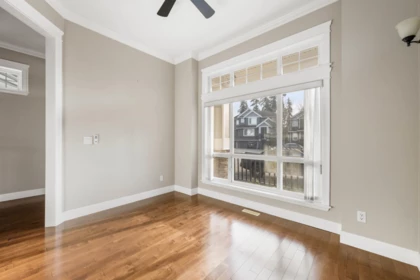 Kitchen Photo of 3456 147a Street, Surrey, BC